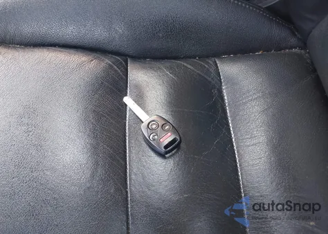 2007 Honda Accord 3.0 Ex z USA, uszkodzony, nr VIN 1HGCM65597A060261